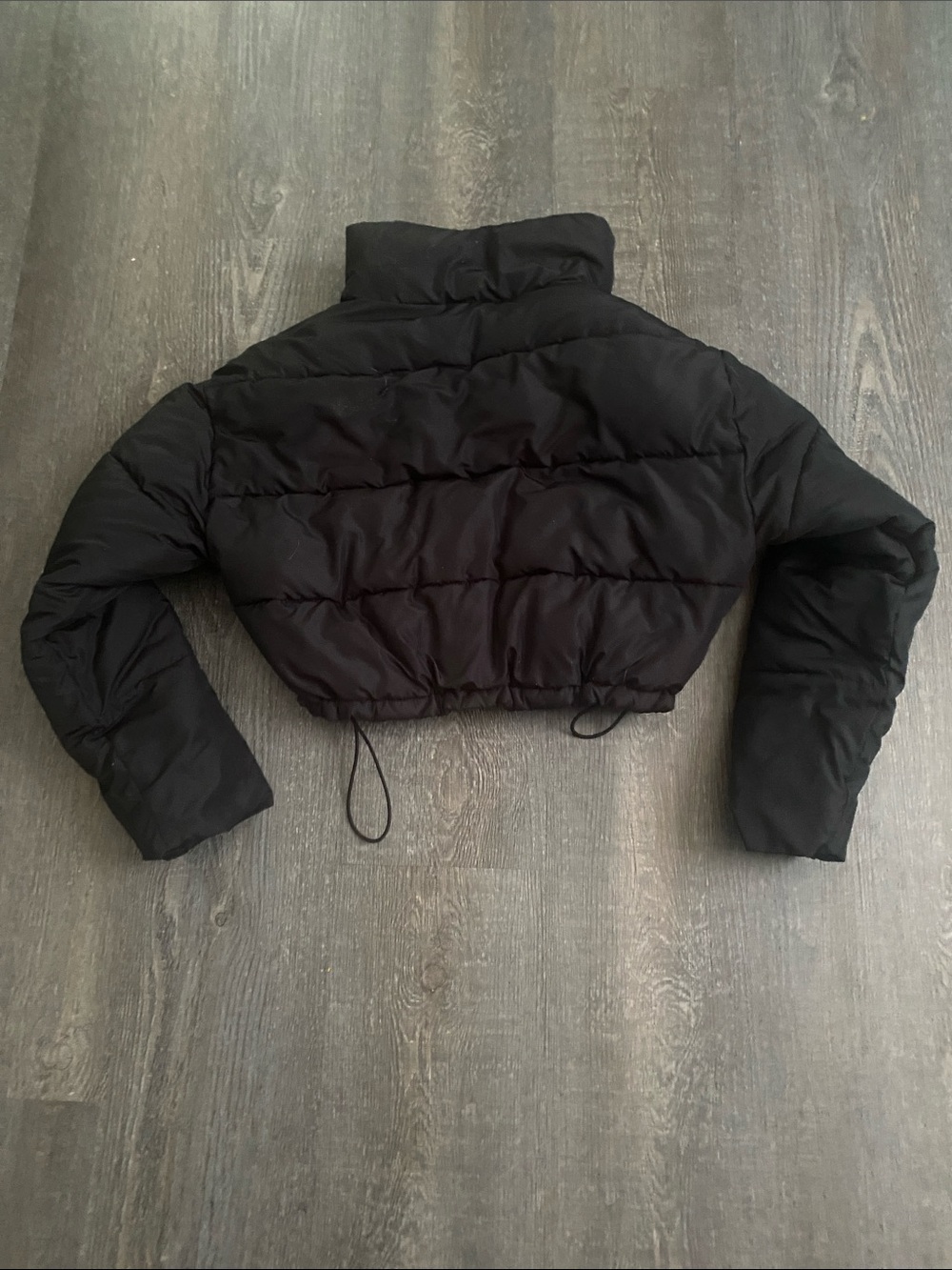 Hollister Black Cropped Puffer Jacket - Picture 4 of 4